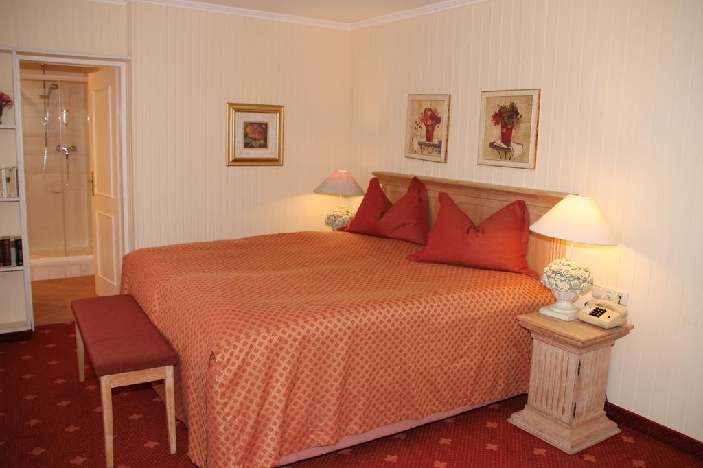 Romantik Im Hotel Villa Roehl Timmendorfer Strand Pokój zdjęcie